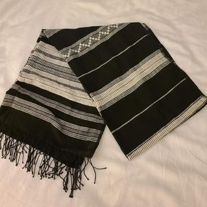 Sseko Tibeb Shawl